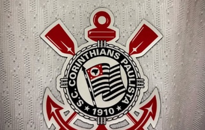 Corinthians rompe relações com Bahia e City Football Group por aliciamento de jovem promessa