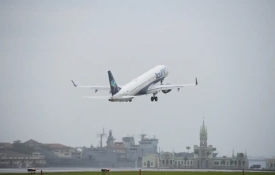 Passageiro finge ser piloto e tenta invadir cabine de avião durante voo entre Porto Alegre e SP