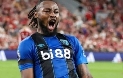 Semenyo Agradece Apoio Após Ataques Racistas na Premier League: 'União do Futebol se Mostrou'