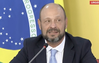 Governo anuncia ações contra fraude no INSS e prejudicados serão notificados no dia 14 de maio