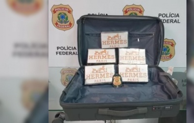 Rumo à Irlanda, brasileiro é preso no Rio com cocaína em travesseiro