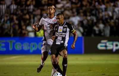 Vitória perde para o Ceará e entra na zona de rebaixamento do Brasileirão
