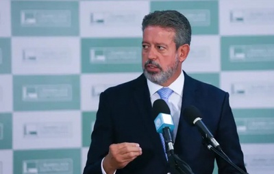 Lira prevê votar reforma do IR antes do recesso parlamentar de julho