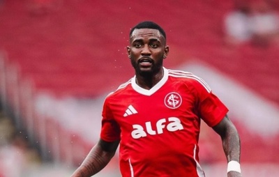 Vitória Encaminha Contratação de Ramon Ramos, Lateral Pode Estrear Contra o São Paulo