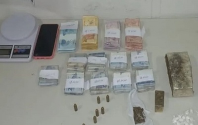 Dois homens são presos com drogas, munições e dinheiro em Bom Jesus da Lapa