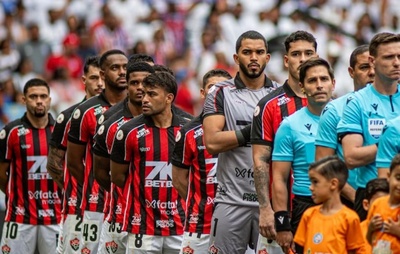 Vitória é o 6º clube do mundo que mais usou jogadores nas últimas três temporadas, aponta estudo