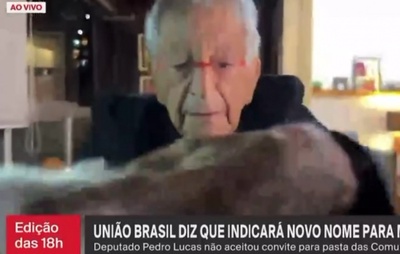 VÍDEO: Gata de Fernando Gabeira rouba cena em jornal da GloboNews e interrompe transmissão
