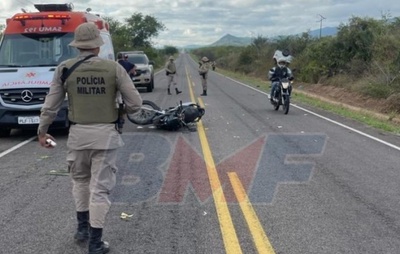 Homem morre em acidente entre motocicleta e carro na BA-046