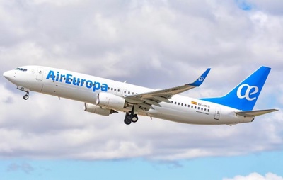 Voo da Air Europa de Salvador para Madrid faz pouso de emergência no Recife após passageiro passar mal