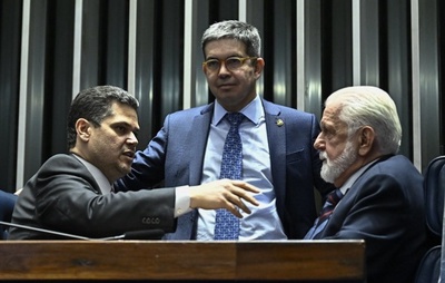 Em votação simbólica, Senado ratifica projeto da Câmara e decreto do governo que aumentou IOF foi derrubado