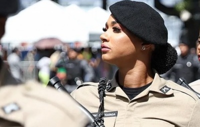Ex-BBB Aline Patriarca relembra período como policial militar: "Divisor de águas na minha vida"