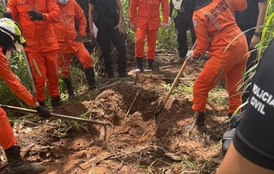 Corpo em decomposição é achado em área de mata em Sussuarana, Salvador; suspeita de cemitério clandestino