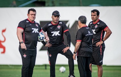 Vitória se reapresenta no CT e foca em treino para encarar o Cruzeiro no Brasileirão
