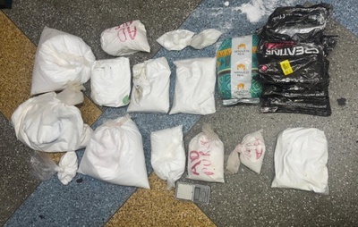 Operação da Rondesp Central Apreende 13kg de Cocaína e Prensa em Salvador