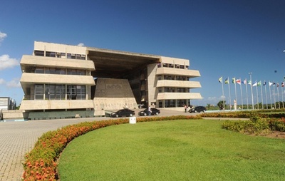 Fim de recesso: AL-BA retoma atividades a partir desta sexta-feira