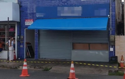 Desabamento em prédio comercial deixa duas mulheres feridas em Dias D’Ávila
