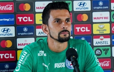 “O Bahia está bem servido de goleiro”, afirma Marcos Felipe ao celebrar retorno à titularidade