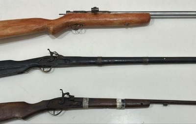 PM apreende pistola e espingardas em ações no Norte baiano