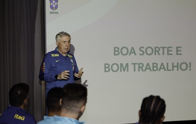 Ancelotti realiza primeiro treino com a Seleção Brasileira sem três jogadores convocados