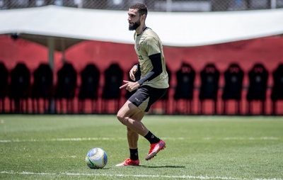 Vitória segue preparação visando partida contra o Criciúma