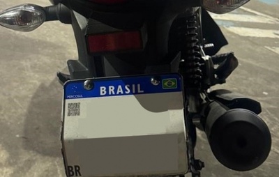 Salvador: Polícia recupera moto com restrição de roubo na Avenida Suburbana