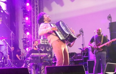 VÍDEO: Mestrinho agita festa junina no Pelourinho e sugere turnê para janeiro do ano que vem em Salvador