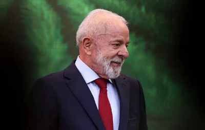 Lula lê carta de Getúlio em que ex-presidente diz que grupos internacionais 'não me atacarão de frente'