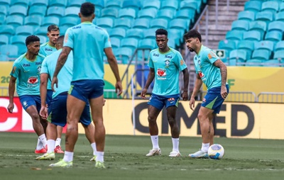 Seleção Brasileira finaliza preparação para enfrentar o Uruguai