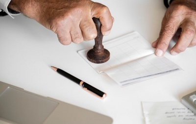 Erros em registros civis: como os cartórios podem resolver sem judicialização