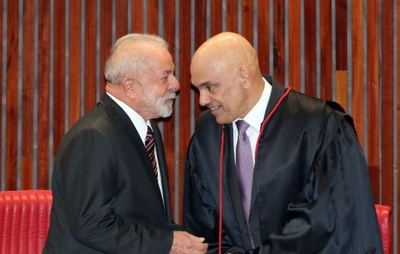 Após sanções dos EUA contra Moraes, Lula convida ministros do STF para jantar no palácio da Alvorada