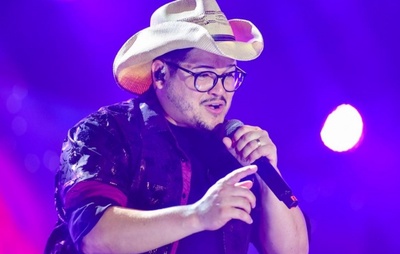 Berguinho leva sertanejo ao Parque de Exposições e anuncia novidades para o segundo semestre