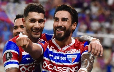 Fortaleza goleia Colo-Colo e entra na vice-liderança do Grupo E da Libertadores