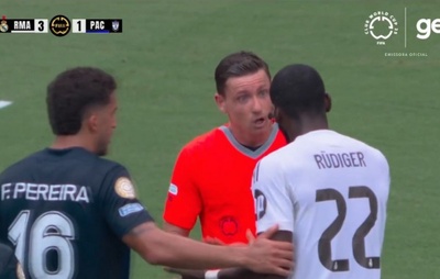Fifa abre processo contra zagueiro do Pachuca por suposta injúria racial a Rüdiger na Copa do Mundo de Clubes