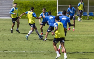 Bahia finaliza preparação para encarar o Bragantino; Rezende e Iago treinam normalmente