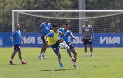 Bahia encerra preparação para duelo contra o São Paulo; Rezende, Kanu e Erick seguem fora