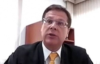 Juiz relata pressão extrema e esgotamento em gabinete de Alexandre de Moraes no STF