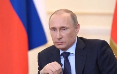 Putin propõe e Zelenski aceita encontro na Turquia para negociação de paz
