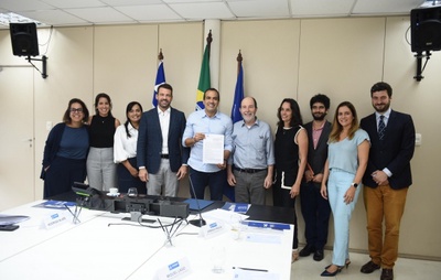 Salvador firma parceria para avançar na qualificação do atendimento na Atenção Primária e resolutividade no SUS