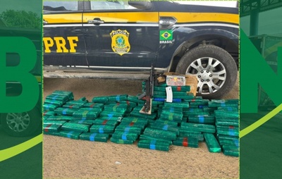PRF apreende 132 kg de drogas e um fuzil em Feira de Santana