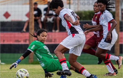 Vitória goleia Porto por 16 a 0 e segue invicto no Campeonato Baiano Feminino