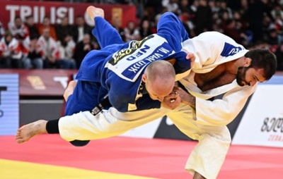 Marcelo Gomes vence uma, mas Brasil encerra dia com trio eliminado no Mundial de Judô