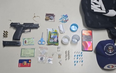 Dupla é presa com pistola e drogas durante operação do Esquadrão Fênix em Jauá