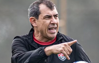 Vitória busca quebrar tabu contra São Paulo com Fábio Carille, técnico com bom retrospecto