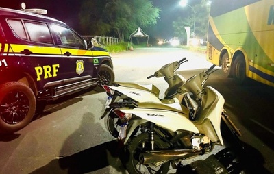 Polícia Federal intercepta ônibus com motonetas furtadas escondidas em bagageiro em Jequié