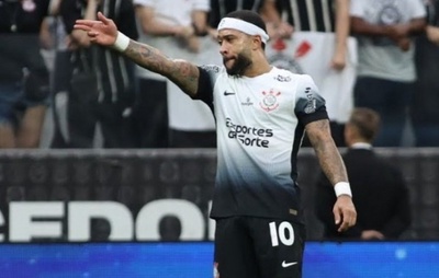 Enquanto o Corinthians vence em casa, clássicos da noite terminam empatados; confira a rodada do Brasileirão