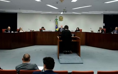 Trama golpista: STF torna réus sete acusados de participarem de "núcleo de desinformação"