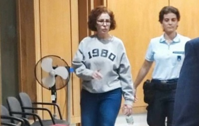 Deputada Carla Zambelli permanecerá presa em Roma durante processo de extradição