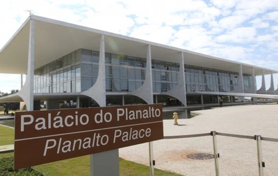 Governo Lula fecha projeto sobre regulação de plataformas que dá a ANPD poder de bloquear redes
