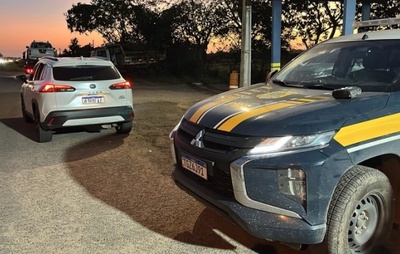 Motorista é preso com documento falso de Toyota Corolla Cross na BR-101