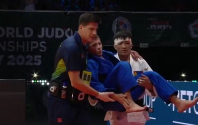 Michel Augusto perde disputa pelo bronze no Mundial de judô e sai do tatame lesionado